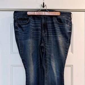 Old Navy Mid-Rise Dark-Wash Pop Icon Skinny Jeans, size 16 short